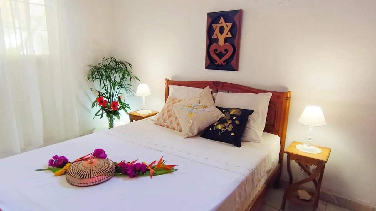 فندق Terre-de-Basفي  Habitation Titine بيت ضيافة Terre-de-Bas